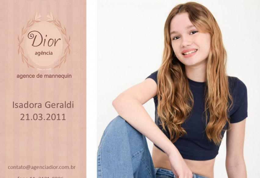isadora_geraldi_mini.jpg