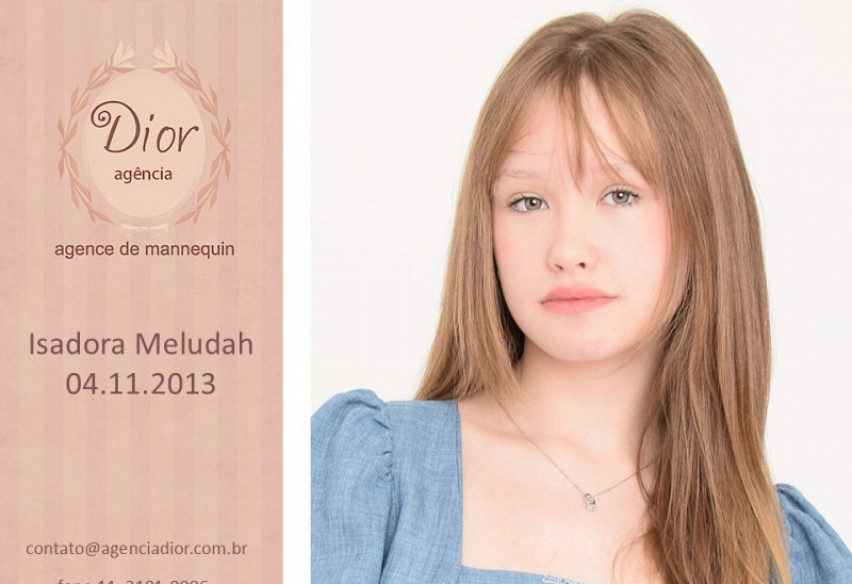 isadora_meludah_mini.jpg