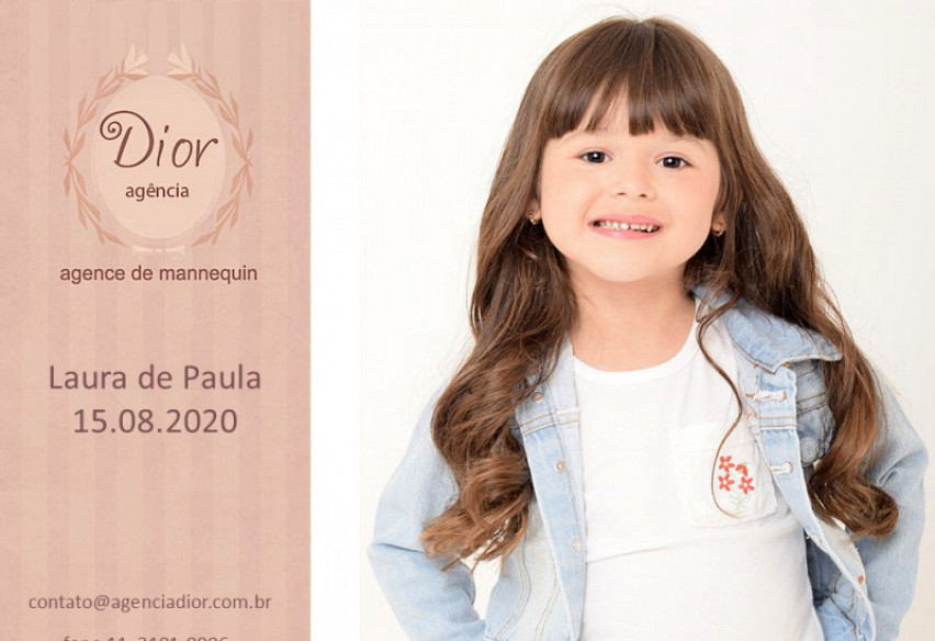 laura_de_paula_launch_mini.jpg